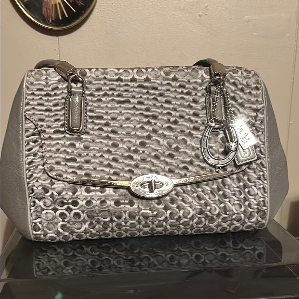 Coach Gray Shoulder Bag with Signature Design